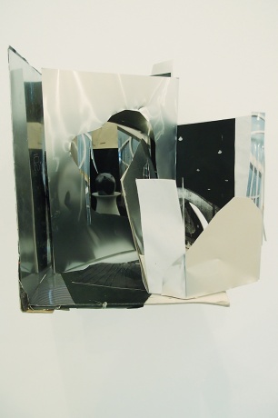 Set »l'Inhumaine«, 2013|Pappe, diverse Materialien, 30 x 30 x 26 cm